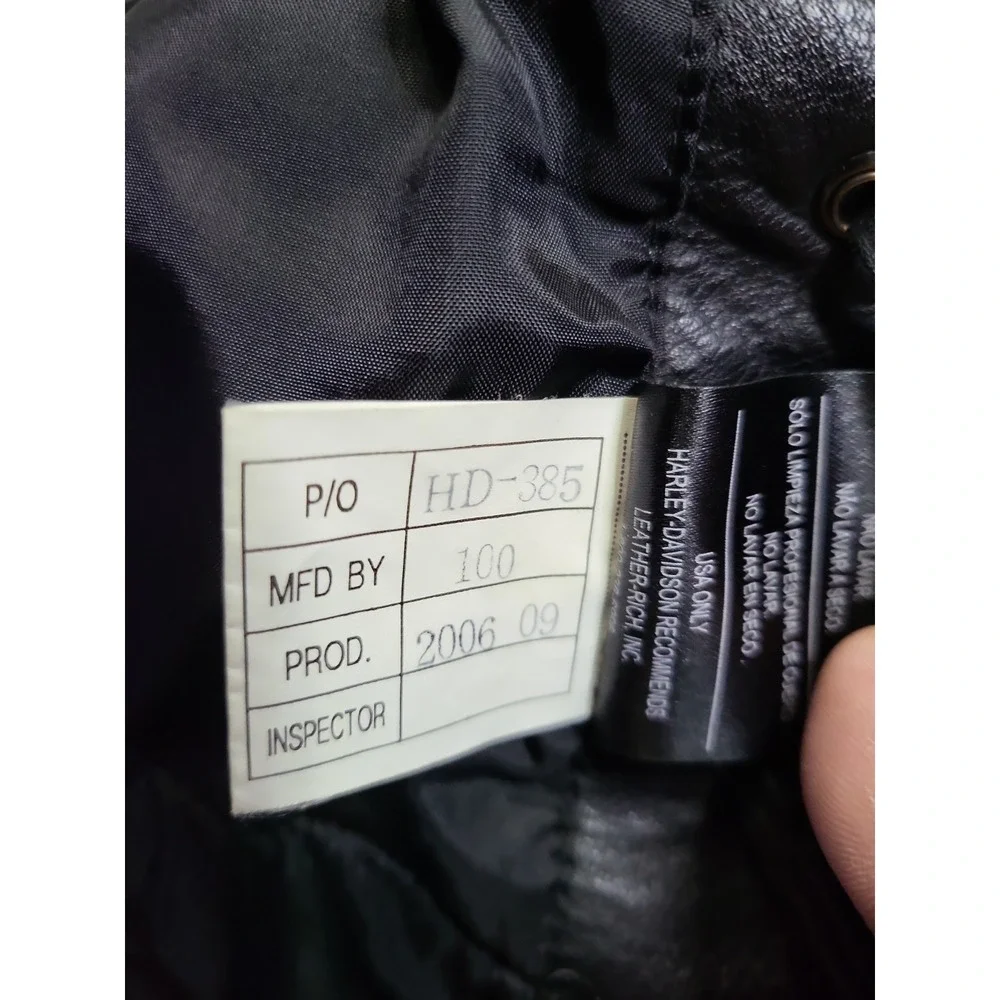 Harley‎ Davidson Black Leather Vest Size Large With Multiple Patches RN # 103819